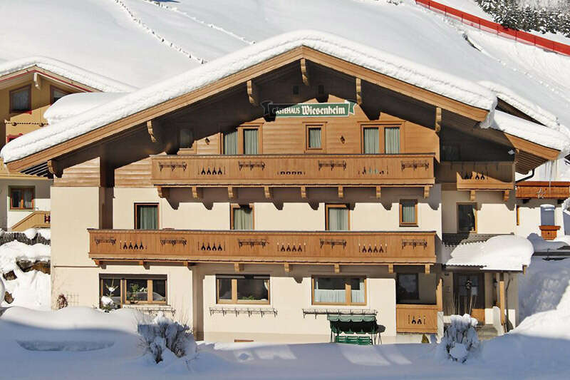 Gästehaus Wiesenheim Außensicht im Winter